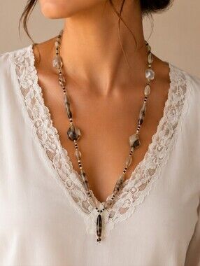 Handmade Acrylic Glass Seed Beaded Necklace